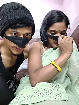 couplegk71's Webcam Show