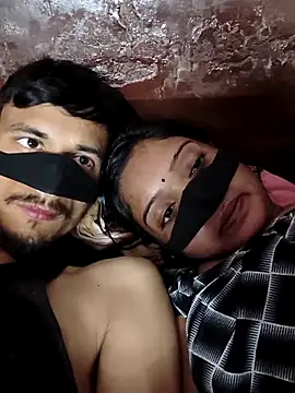 couplegk71's Webcam Show