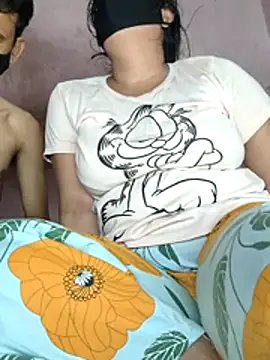 Show de couplegk71 na webcam