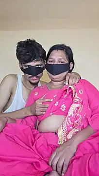couplegk71 Show Webcam