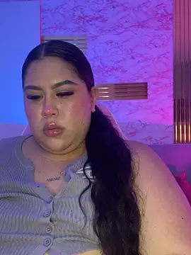 Chatroom XXX en direct de Mia_Carters