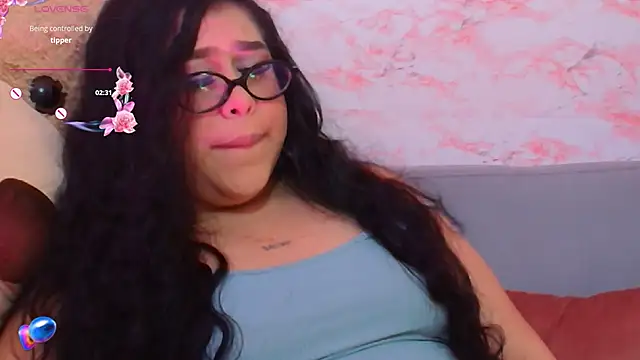 Chat +18 de Mia_Carters ao vivo