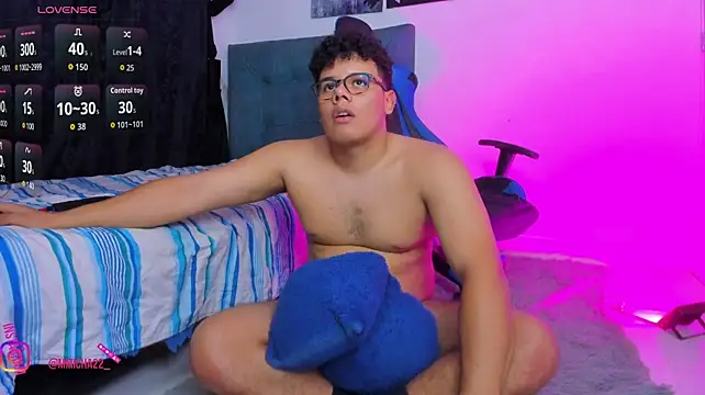 michael_iron 网络视讯表演
