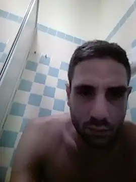 ludooo899n Webbikameraesitys