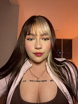 Daniela_ruizz's Live XXX Chat