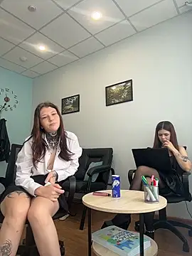 Pokazy przed kamerką – FionaMurr