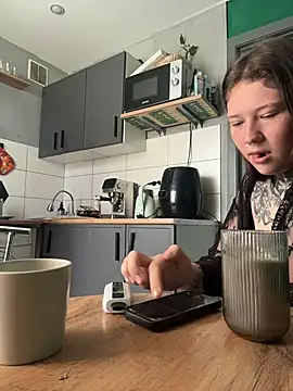 Pertunjukan Kamera Web FionaMurr