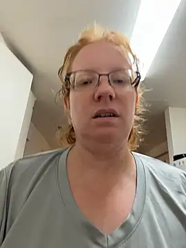 Lenaravenswood's Webcam Show