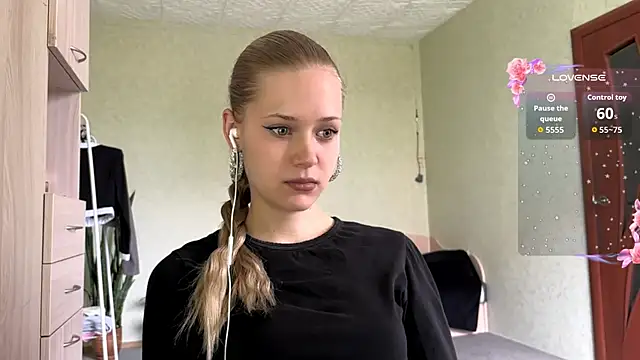 ZaidaSchwarten Show Webcam