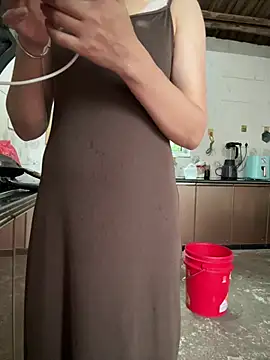 cmvoo Show in webcam