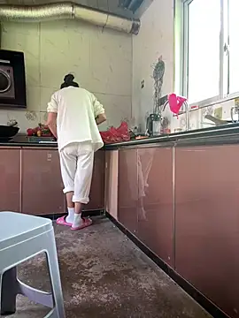 غرفة دردشة cmvoo المباشرة