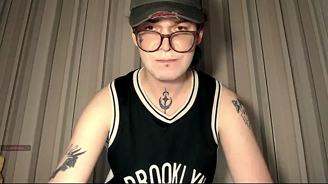 Steve_q 网络视讯表演
