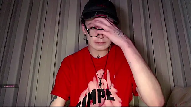 Steve_q Show in webcam