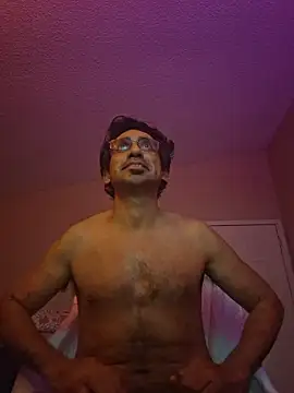 Živá chatovací místnost _Ramone666