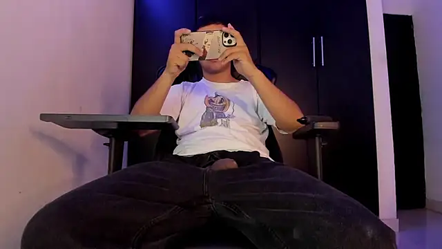 Liam_Mateo 웹캠 쇼