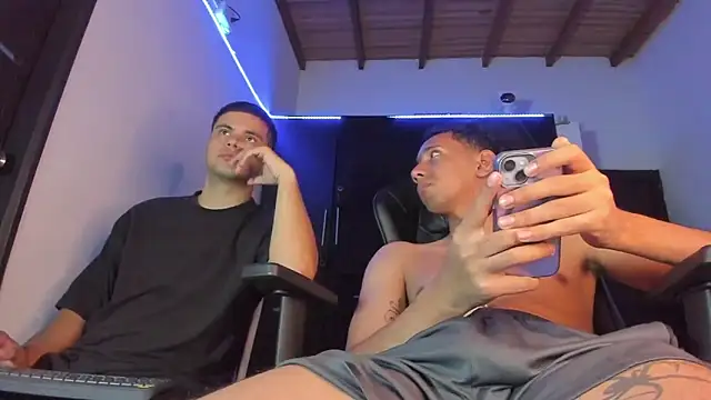 Liam_Mateo Adlı Modelin Web Kamerası Şovu