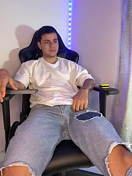 Liam_Mateo Webcam show