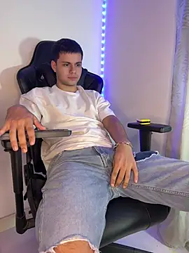 Show de Liam_Mateo na webcam