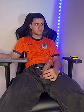 Liam_Mateo Webcam show