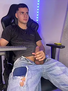 הופעת וובקאם של Liam_Mateo