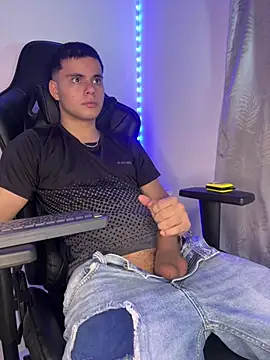 Chat XXX en directo de Liam_Mateo