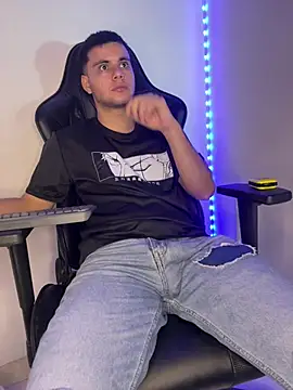 Liam_Mateo Webcam show