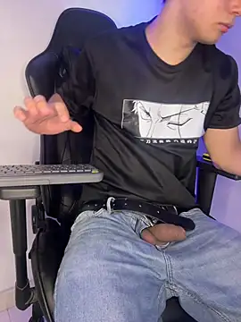 Liam_Mateo Adlı Modelin Web Kamerası Şovu