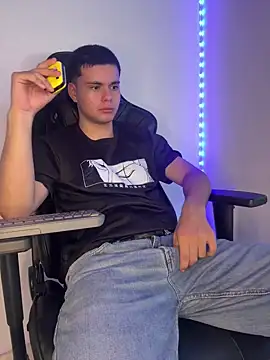 Liam_Mateo's Webcam Show
