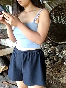 XXX chat uživo modela mit0-77
