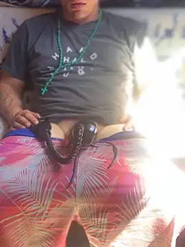Ldnick69 Show in webcam