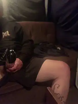 Ldnick69's Webcam Show
