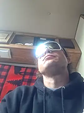 Ldnick69's Webcam Show