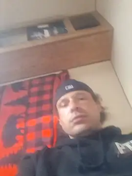 Ldnick69's Webcam Show