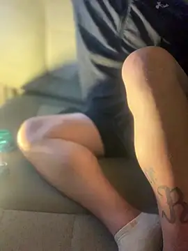 Ldnick69 Show in webcam