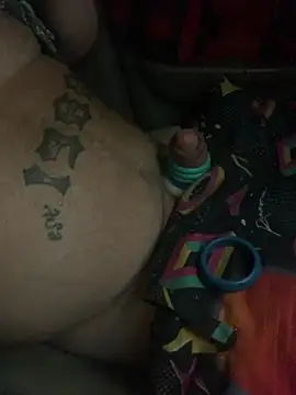 Ldnick69 Show in webcam