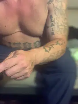 Ldnick69 Show in webcam