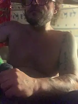 Ldnick69 Show in webcam