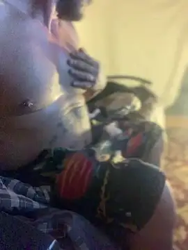 Ldnick69 Show in webcam