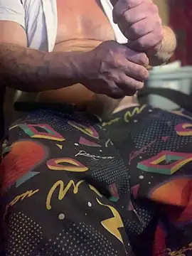 Ldnick69's Webcam Show
