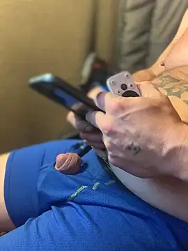Ldnick69 Show in webcam