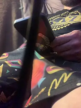 Ldnick69 Show in webcam