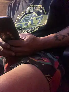 Ldnick69's Webcam Show