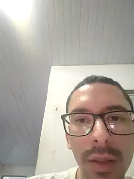 Show de kovauski00 na webcam
