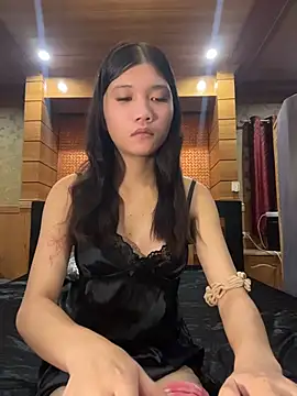 Show modela cuntyslut_lexie na web-kameri