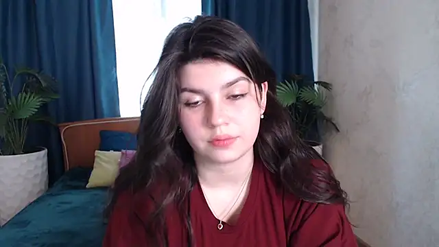 KisaModel élő chatszobája