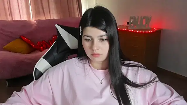KisaModel Chat XXX live