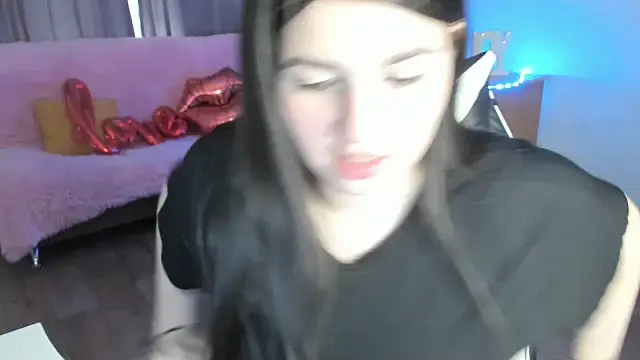 KisaModel's Live XXX Chat