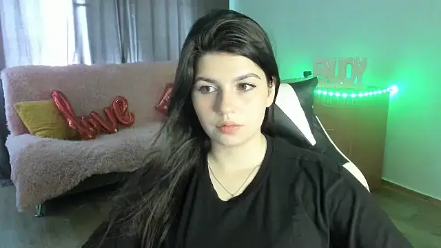 Živý XXX chat KisaModel