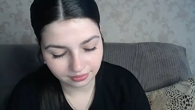 Chat +18 de KisaModel ao vivo