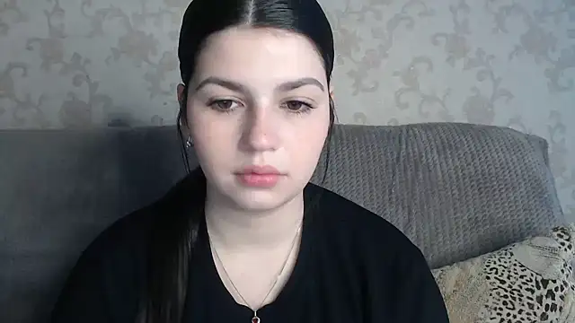 KisaModel's Live XXX Chat